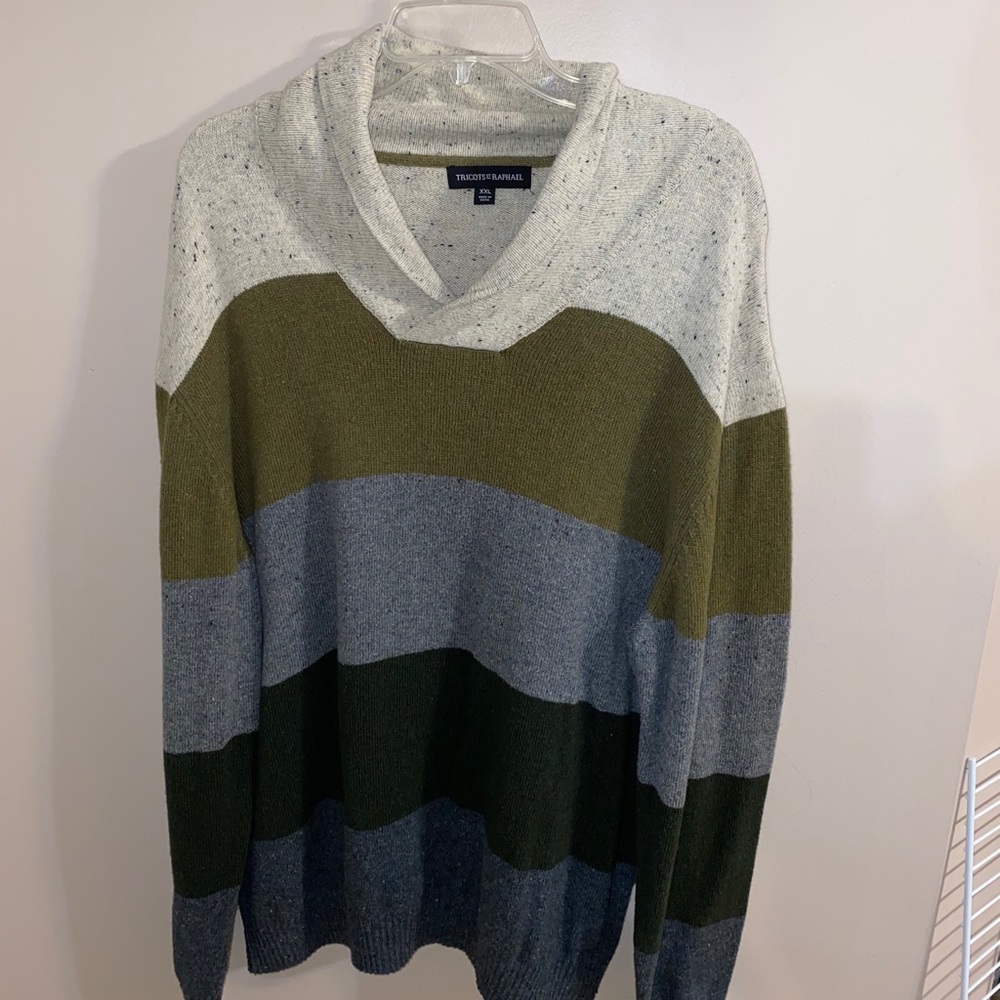 Multicolor striped sweater
